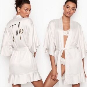Victoria’s Secret white “i do” bridal robe size xs